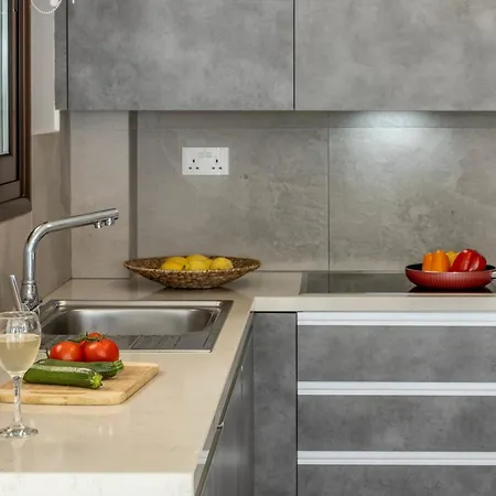 ヴィラ Luxury Seaside Ionion H15 *