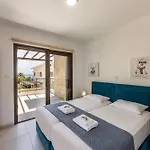 Luxury Seaside Ionion H15 Villa *