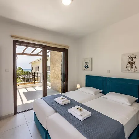 Luxury Seaside Ionion H15 Villa *