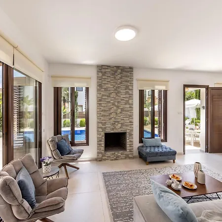 Luxury Seaside Ionion H15 *