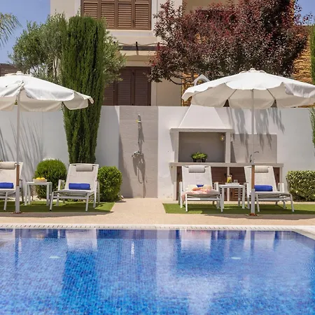 Luxury Seaside Ionion H15